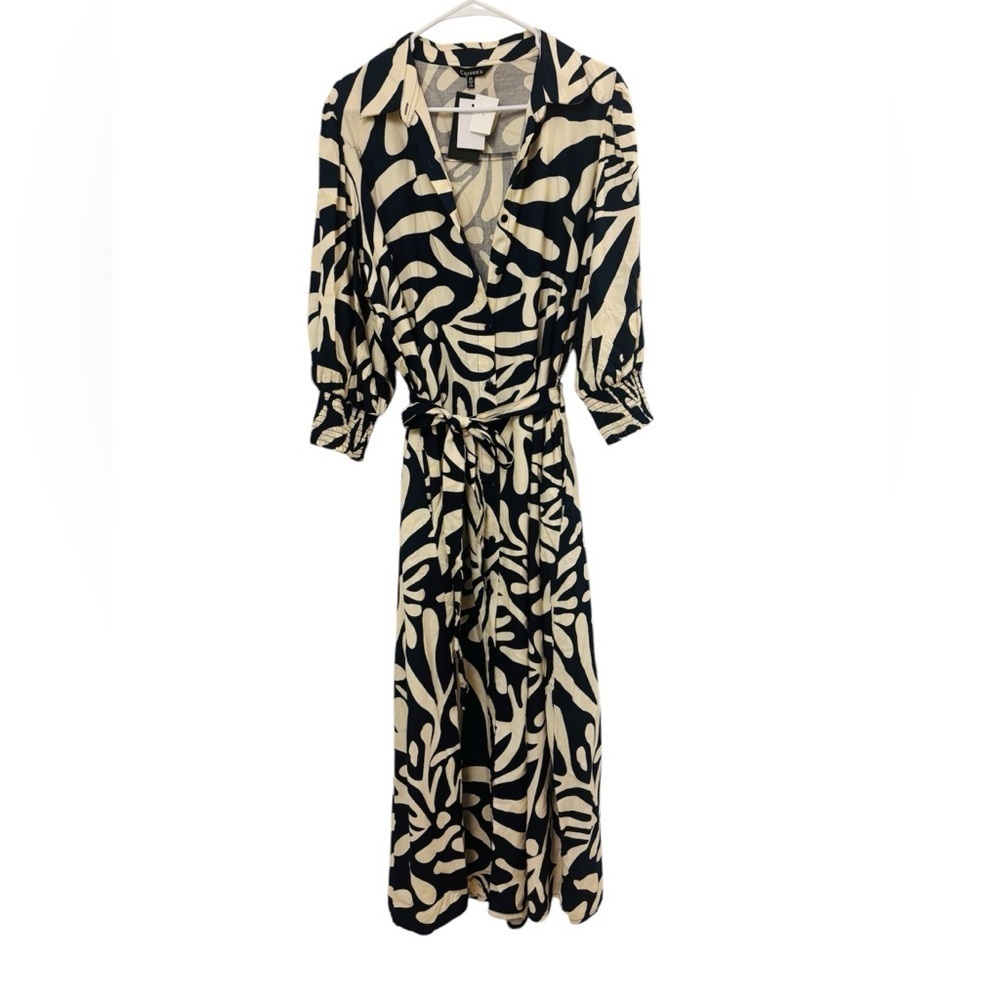 Cassie’s Elegant White Navy Dress Size 1X - Picture 13 of 13